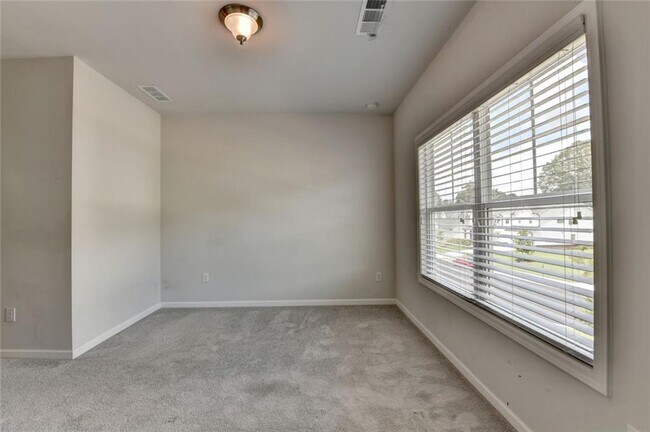 Building Photo - 3695 Andover St