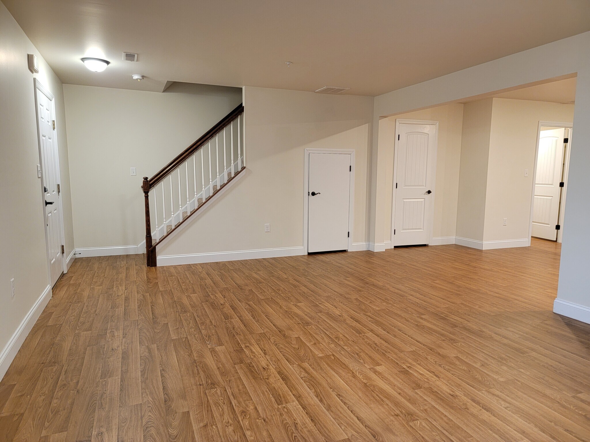 Building Photo - 143 Cedarwood Dr