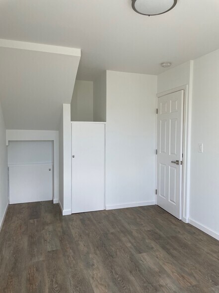 Building Photo - 453 Lanae Way