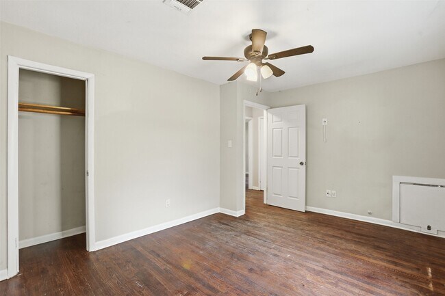 Building Photo - 7301 Conley St