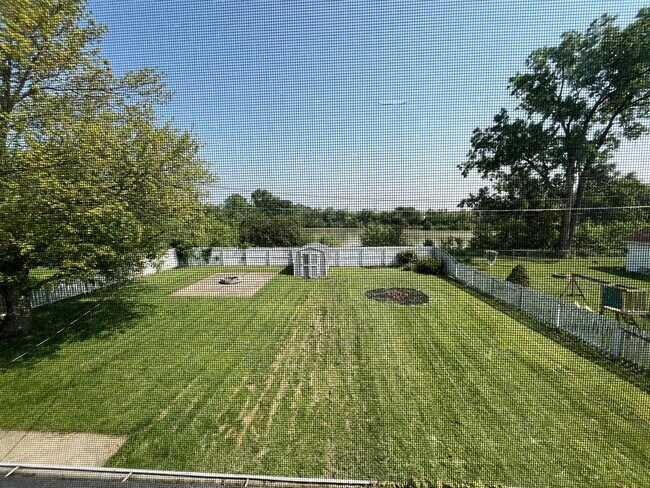 Building Photo - 6701 Bellefield Dr