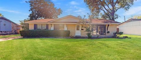 Building Photo - 1008 Wake Dr