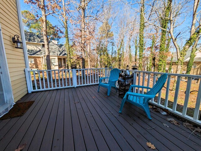 Building Photo - 417 Nichols Farm Dr
