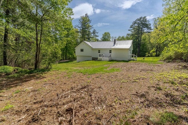 Building Photo - 126 Watson Rd
