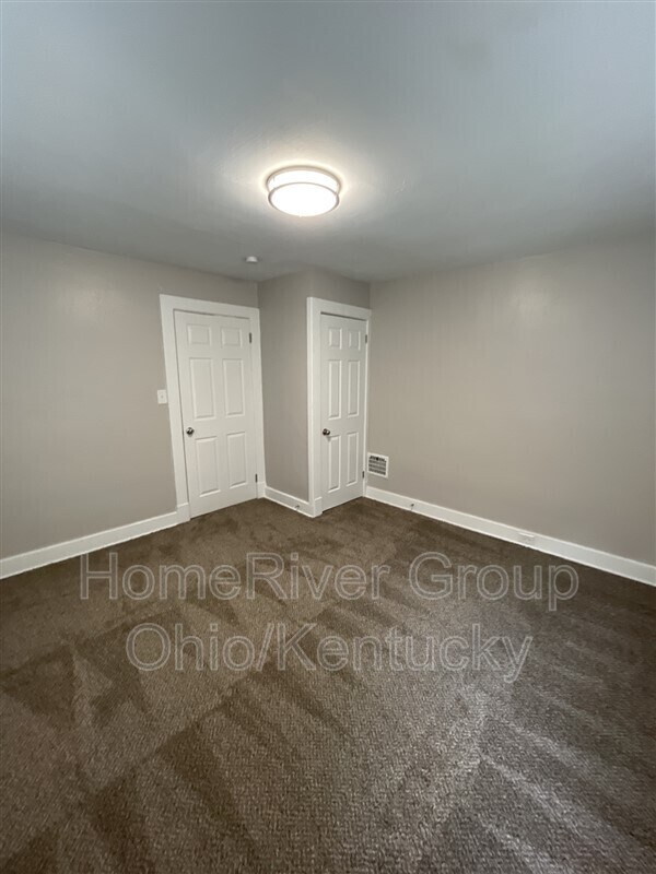 Building Photo - 1251 Phillips Ave