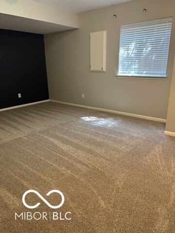 Building Photo - 13668 Fossil Dr