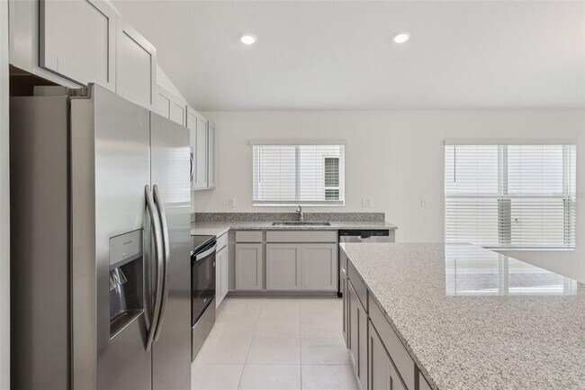 Building Photo - 3262 Sanctuary Dr