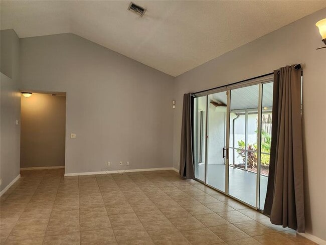 Building Photo - 6639 Hatteras Dr