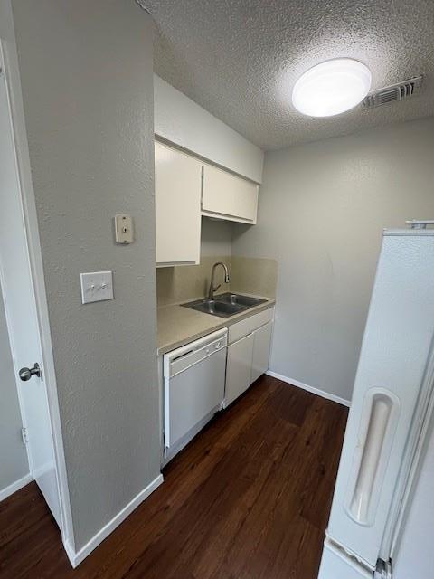 Building Photo - 5303 St Georges Green