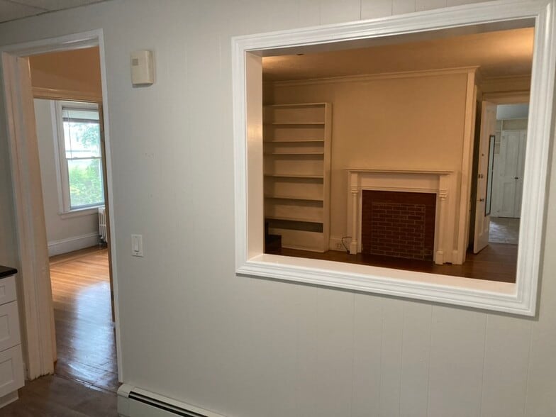 Building Photo - 115 Northampton Rd