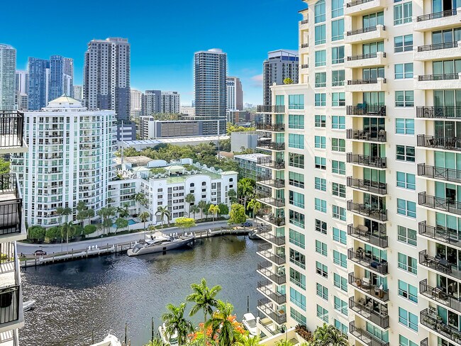 Building Photo - 610 W Las Olas Blvd