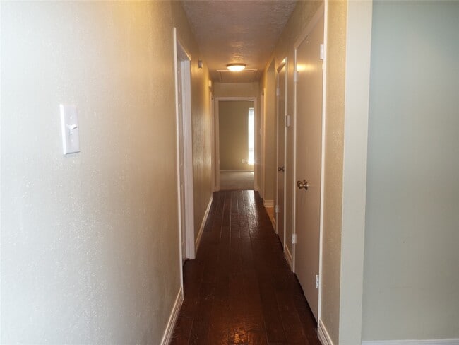 Building Photo - 17322 Baronshire Dr