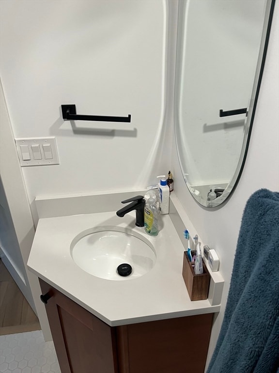 Building Photo - 144 Old Colony Ave