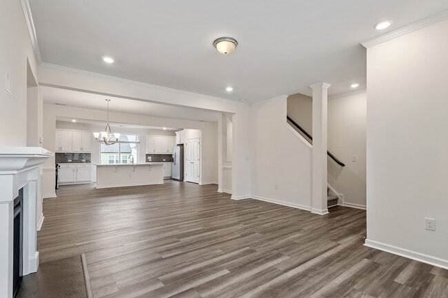 Building Photo - 1928 Austin Ridge Pky