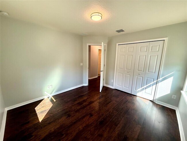 Building Photo - 6060 Roseate Spoonbill Dr