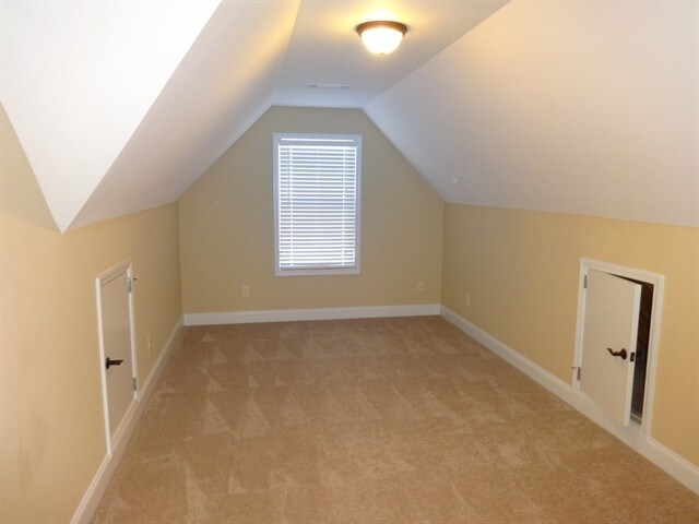 Building Photo - 103 Oakwind Pky