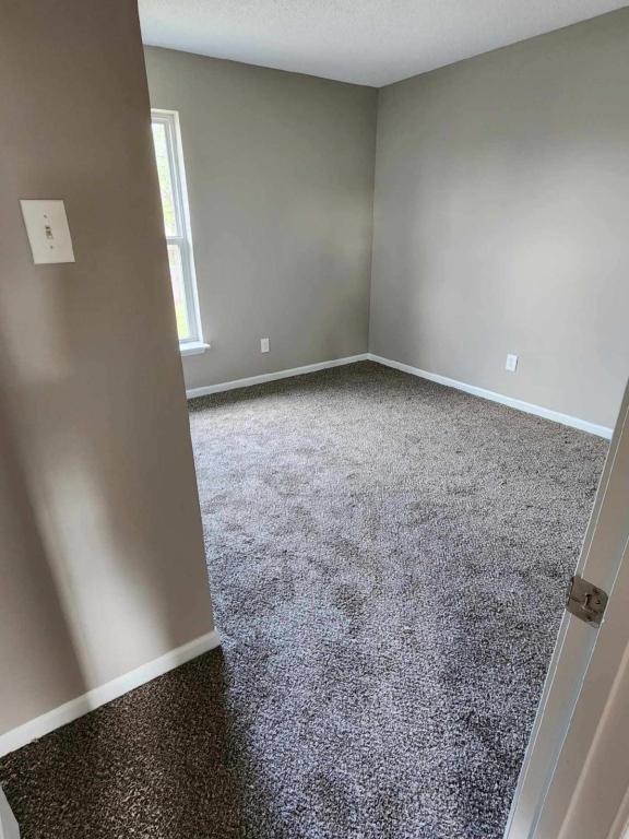 Building Photo - 2224 Chanticleer