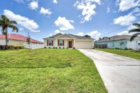 Building Photo - 5812 NW Gerald Cir