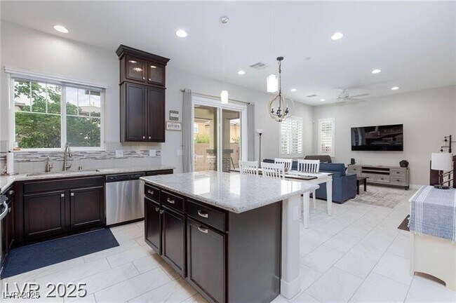 Building Photo - 10356 Addie de Mar Ln