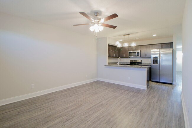 Building Photo - 1000-103 Henry Place Blvd