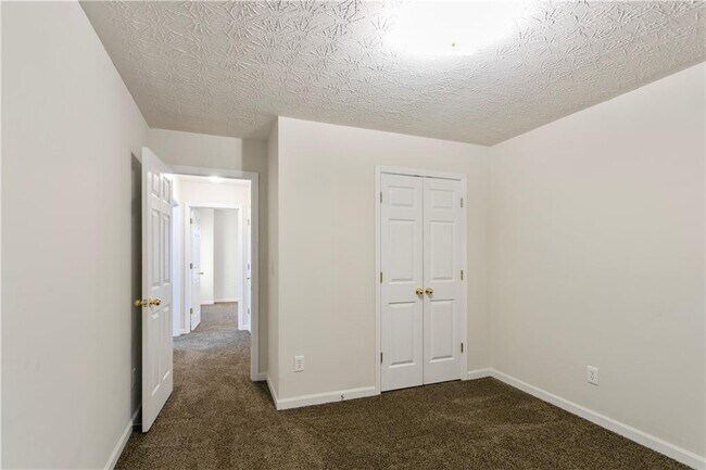 Building Photo - 1460 Wynsong Ct