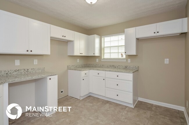 Building Photo - 7641 Garnet Dr