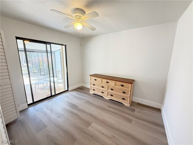 Building Photo - 502 Grant Ave