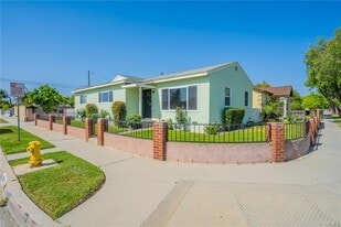 Building Photo - 18305 Ibex Ave