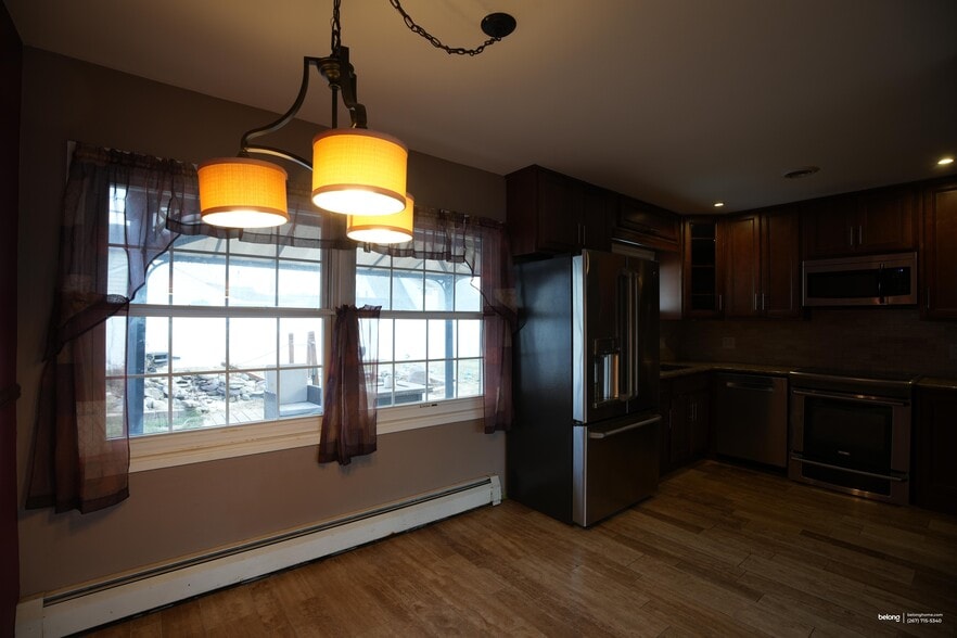 Building Photo - 90 Cobalt Ridge Dr E