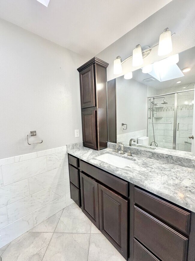 Building Photo - Beautiful home on Sausalito for rent!