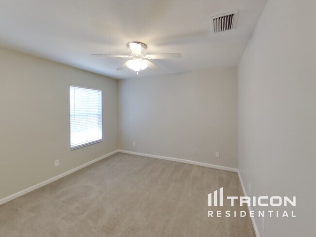 Building Photo - 1009 Nodding Shade Dr