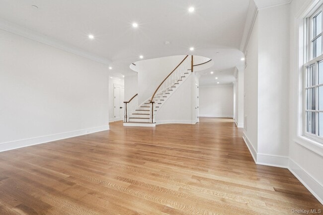 Building Photo - 15 High Point Terrace