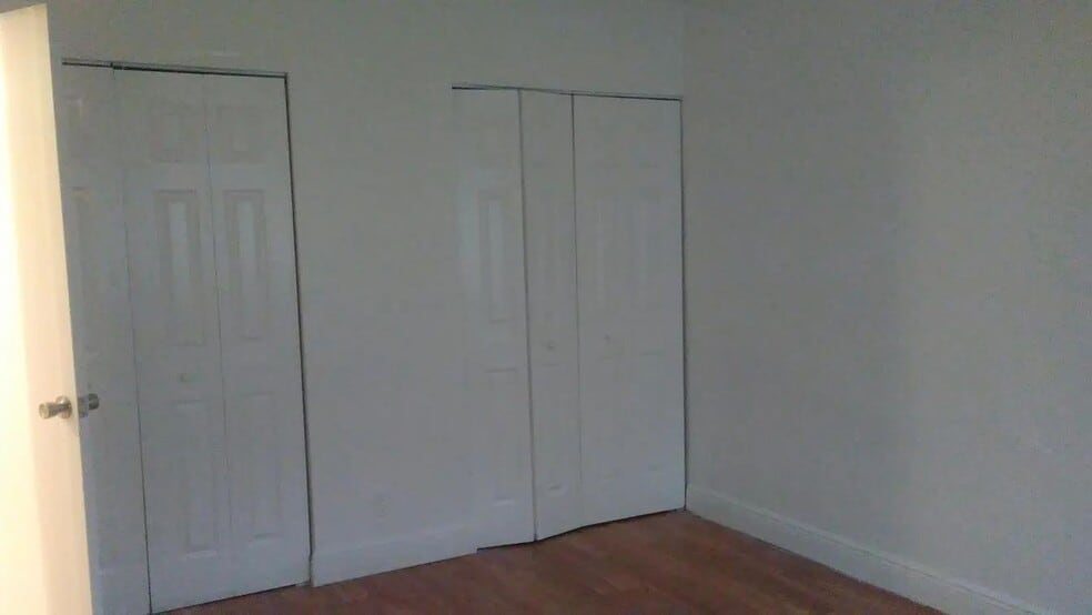 Building Photo - 5226 NW 24th Ct