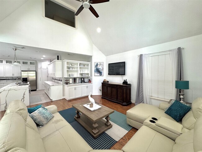 Building Photo - 59 Acorn Cluster Ct