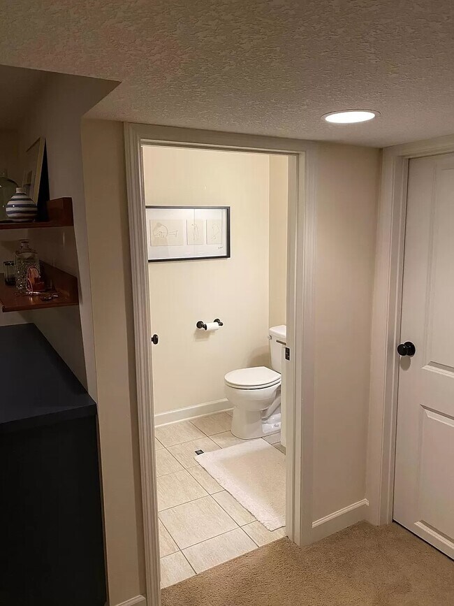 Building Photo - Upton