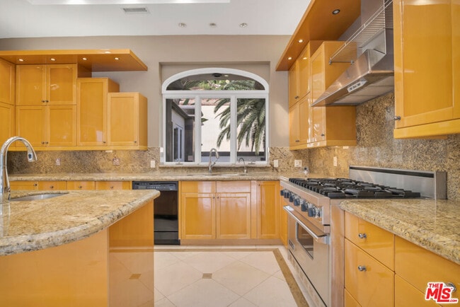 Building Photo - 10557 Rocca Pl