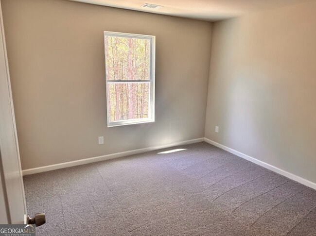 Building Photo - 87 Mineral Springs Ln