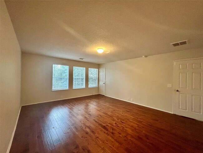 Building Photo - 14954 Sugar Peak Dr