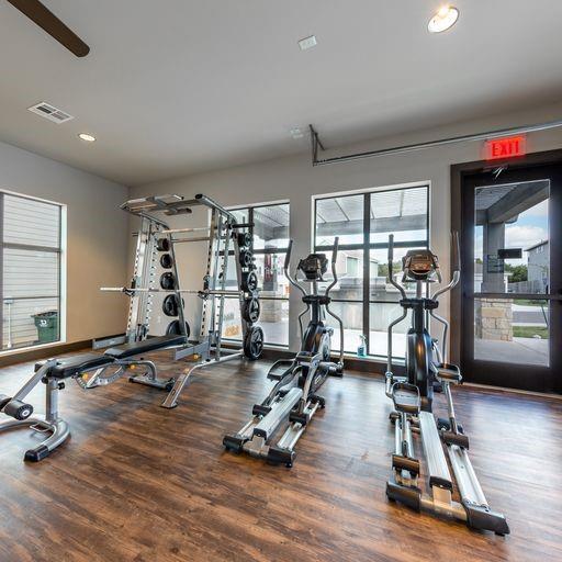 Building Photo - 412 San Gabriel River Rd