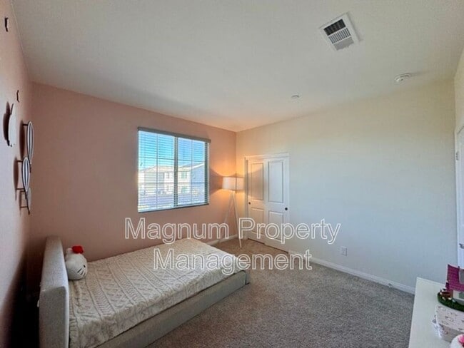 Building Photo - 34110 Big Sur Dr