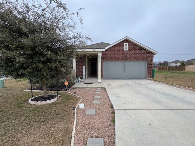 Primary Photo - Spacious 4 Bedroom 3 Full Bath home in the...