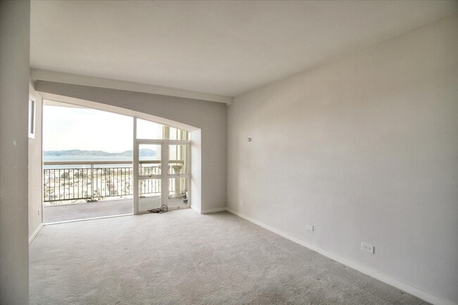 Building Photo - 2200 Pacific Ave