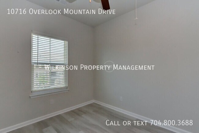 Building Photo - 10716 Overlook Mountain Dr