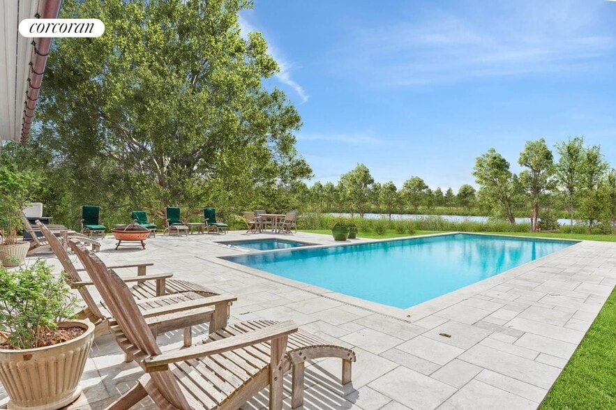 Building Photo - 311 Main St