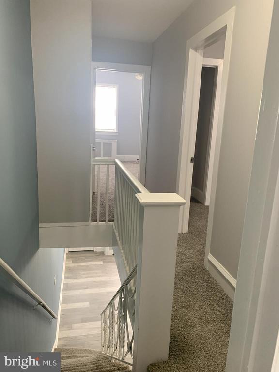 Building Photo - 2982 E Thompson St