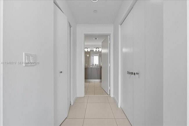 Building Photo - 5350 NW 84th Ave