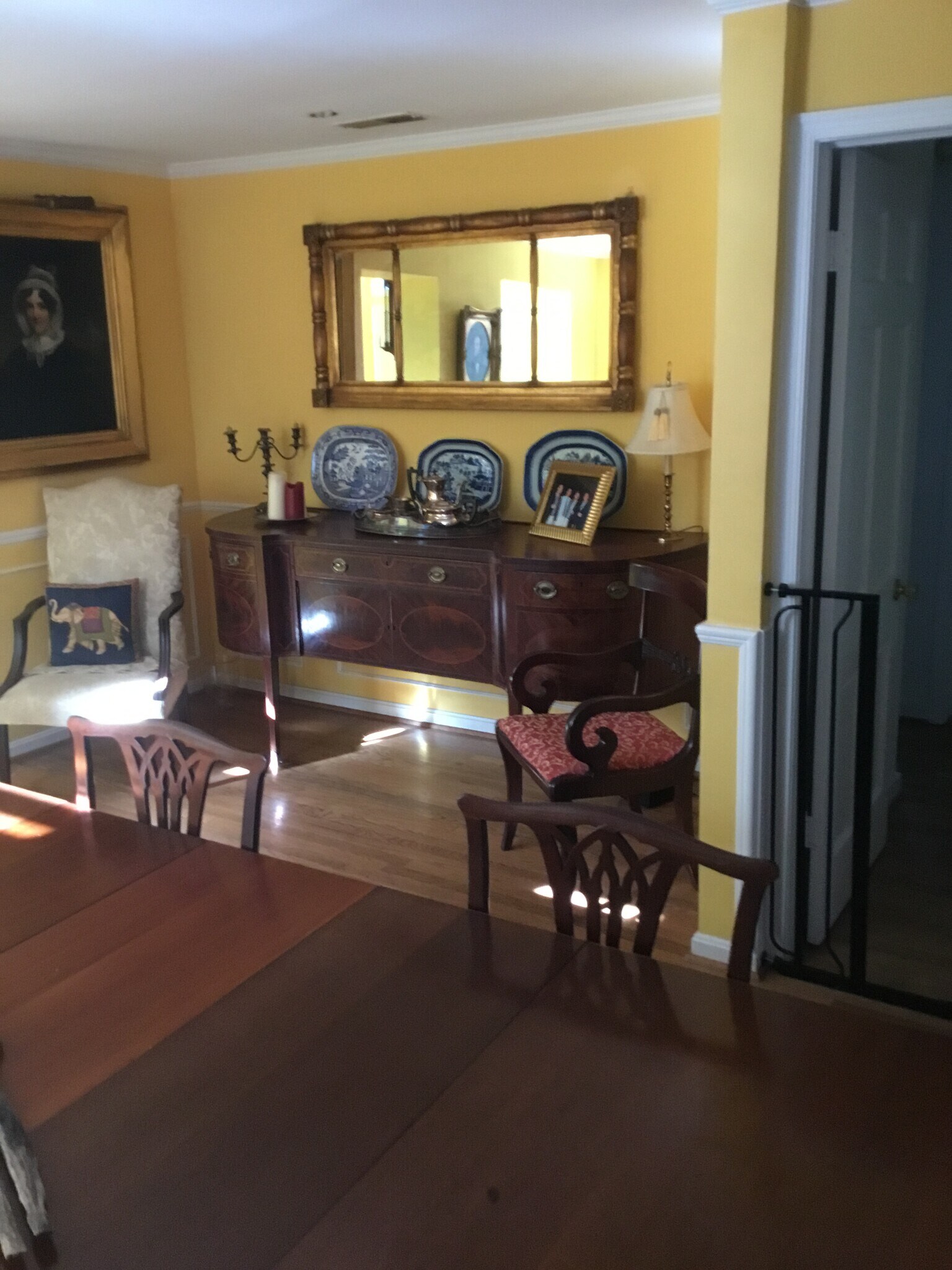 Shared dining room - 1138 Swinks Mill Rd
