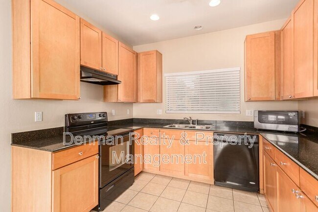 Building Photo - 6316 W Branham Ln