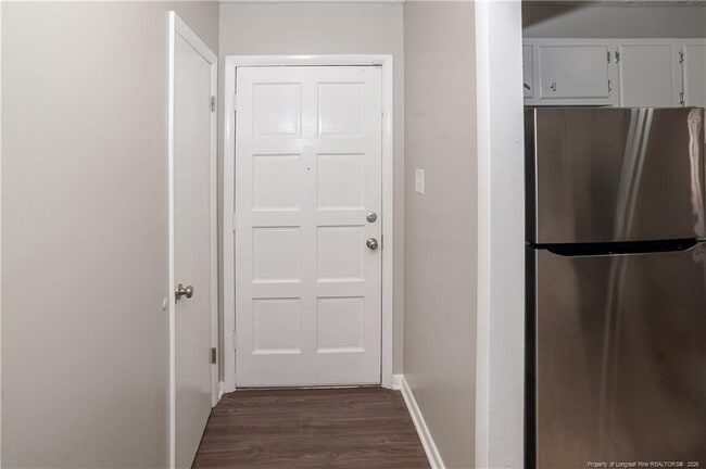 Building Photo - 6615 Grist Mill Rd