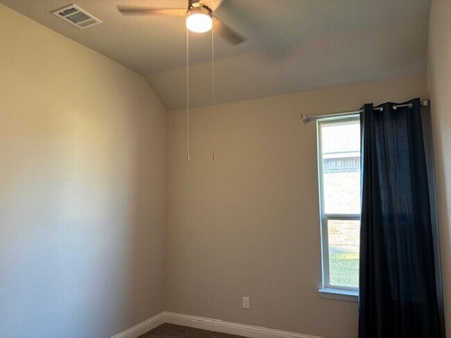 Building Photo - 1017 Greencove Dr